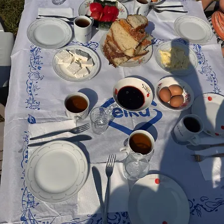 Πανσιόν Lamthi Βαλμπόνα